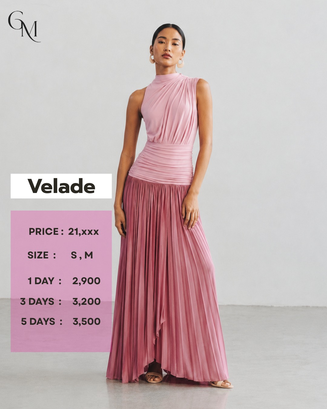 เดรสยาวสีชมพูคอคล้องไหล่จับจีบ Velade