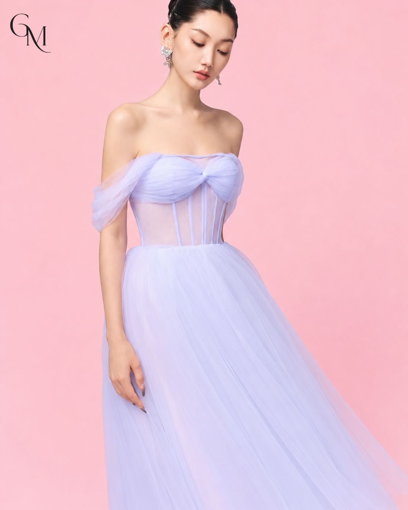 เดรสยาวสีลาเวนเดอร์ผ้าทูลล์เปิดไหล่ JOSÉPHINE